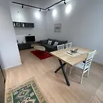 Museum Center One Bedroom App - Enjoy Travel Apartman Tirana