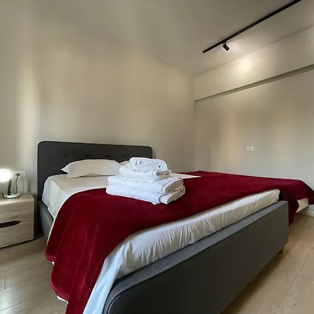Apartment Museum Center One Bedroom App - Enjoy Travel *