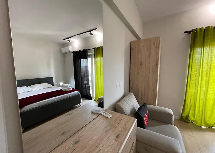 Apartament Museum Center One Bedroom App - Enjoy Travel